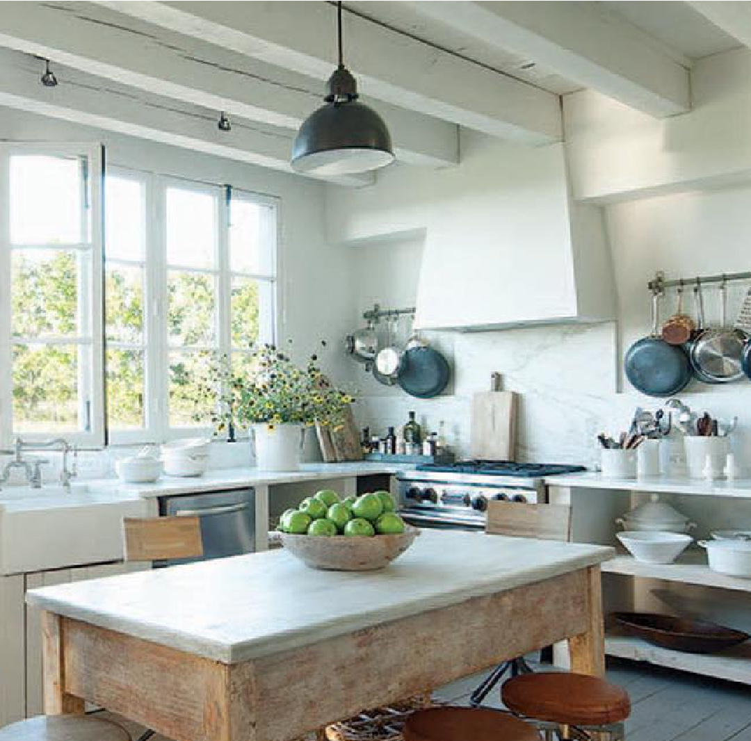 Eleanor Cummings' magnificent modern French farmhouse kitchen in Texas (featured in MILIEU and designed by Kirby Mears).