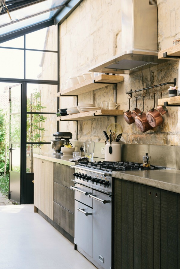 Modern English country kitchen design by deVOL with Sebastian Cox cabinets handmade in Leicestershire from English beech. 