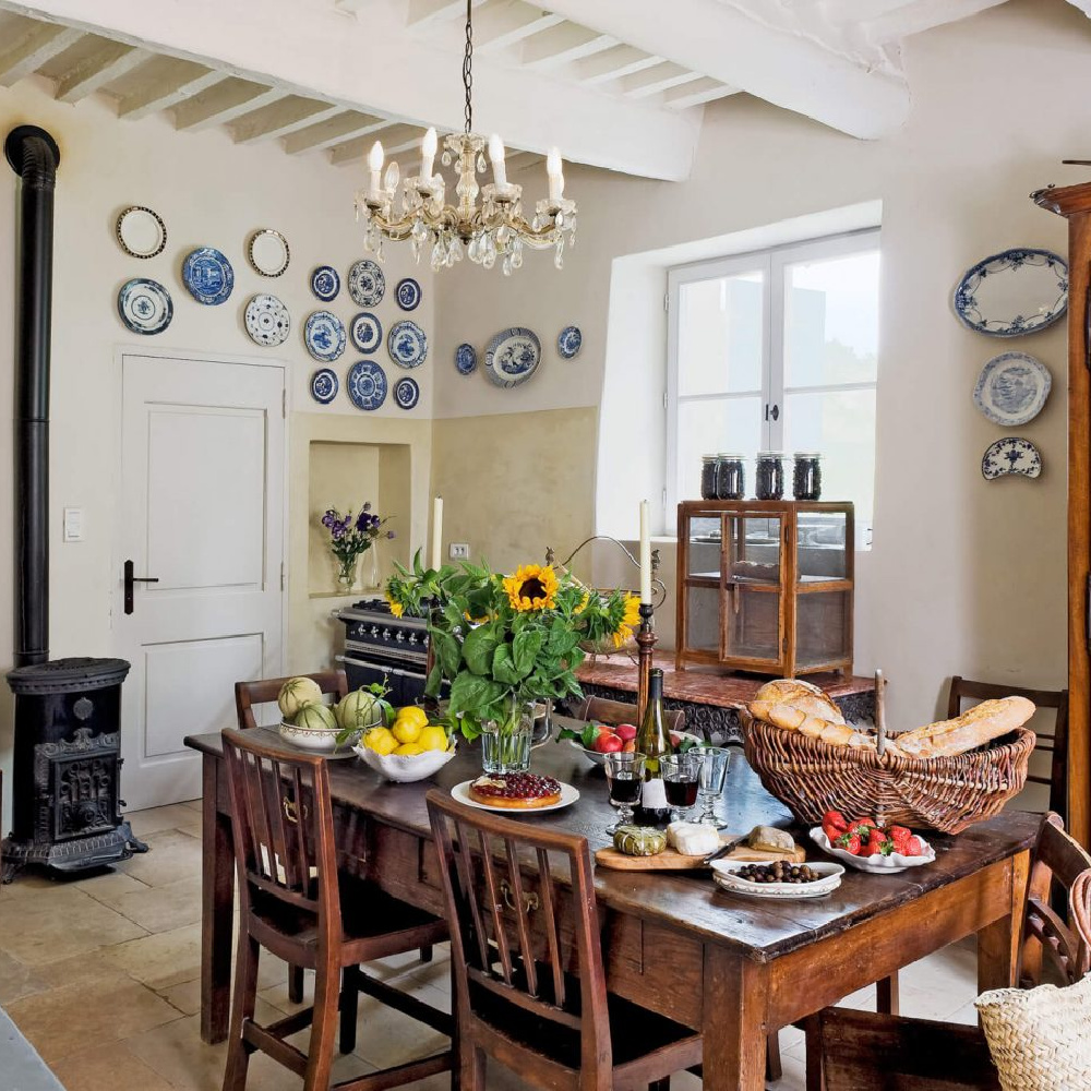 Traditional French Country kitchen in Provence in a villa available from HavenIn.