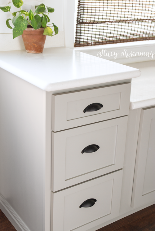 Dorian Gray Sherwin Williams paint on kitchen cabinets - Stacy Risenmay. Click through for Perfect Light Gray Paint Colors You'll Love as Well as Interior Design Inspiration Photos. #bestgreypaint #paintcolors
